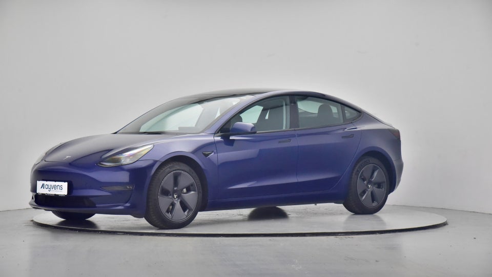 Tesla Model 3 Long Range AWD 4d