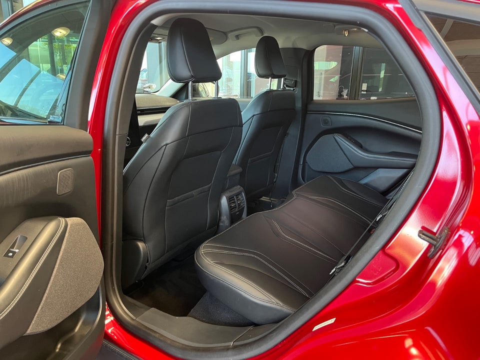 Ford Mustang Mach-E 75 Standard Range 5d