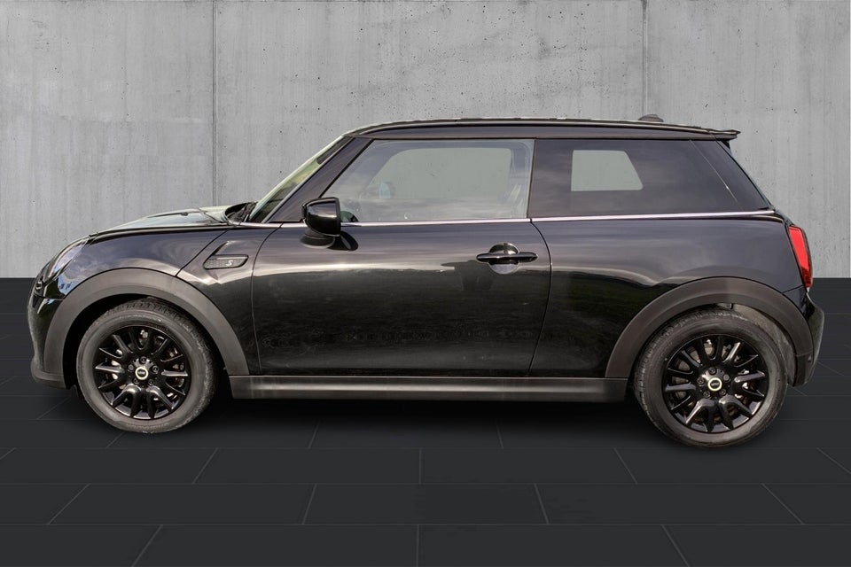 MINI Cooper SE Classic Trim 3d