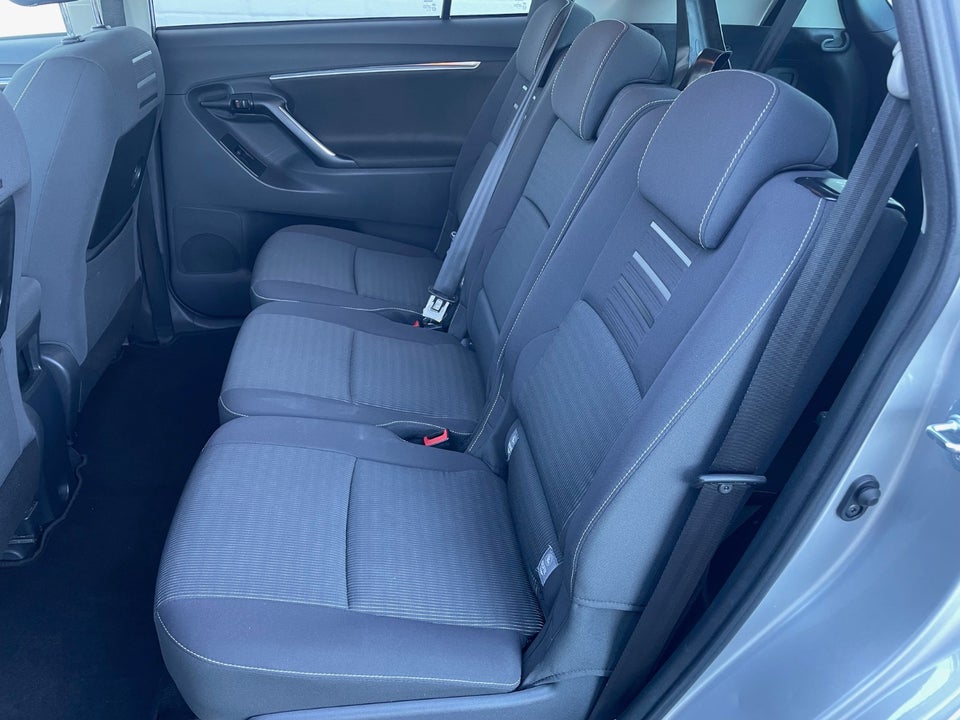 Toyota Verso 1,8 VVT-i T2 Premium 5d