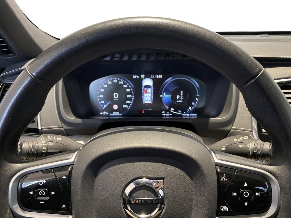 Volvo XC90 2,0 T8 ReCharge R-Design aut. AWD 7prs 5d