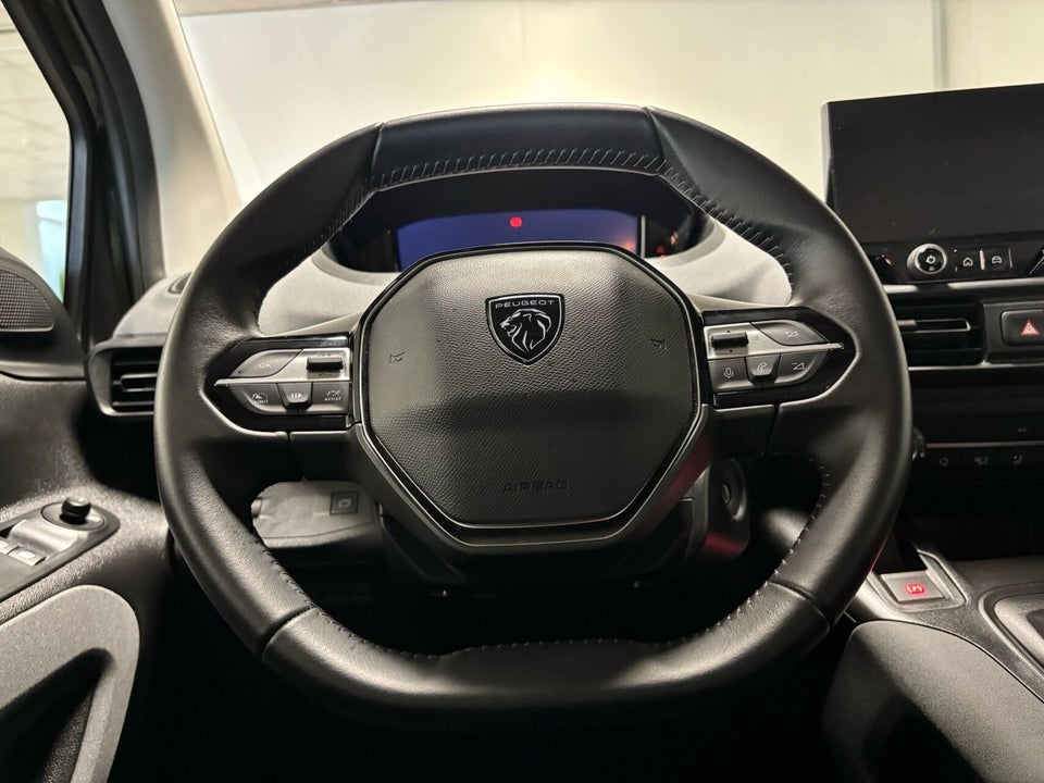 Peugeot e-Rifter 50 Allure 5d