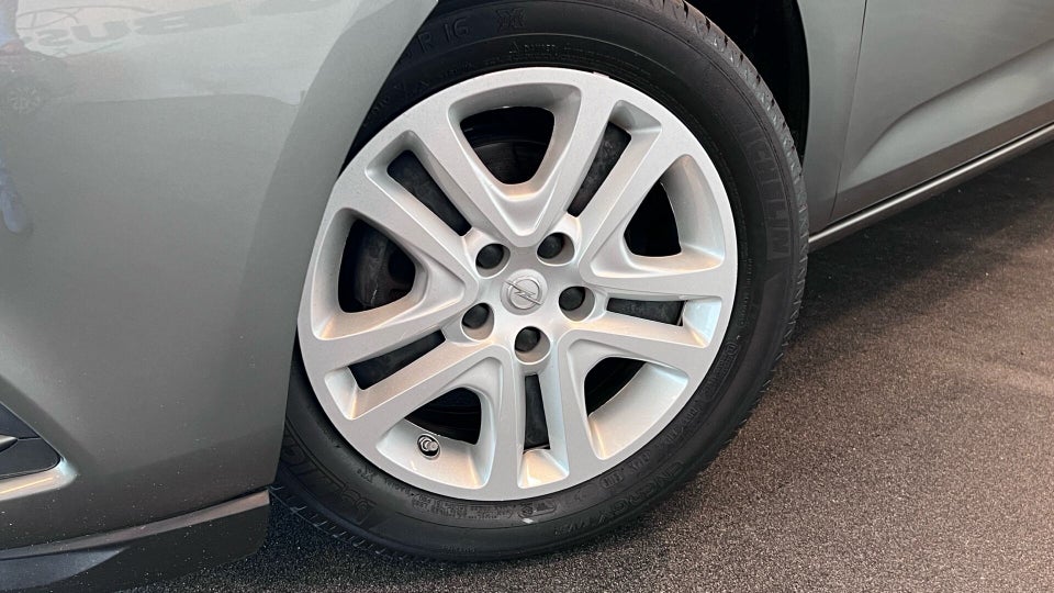 Opel Astra 1,0 T 105 Enjoy Sports Tourer aut. 5d