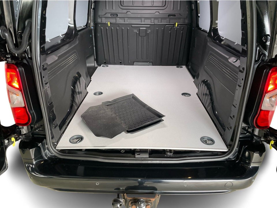 Peugeot Partner 1,5 BlueHDi 130 L2V2 Ultimate EAT8 Van