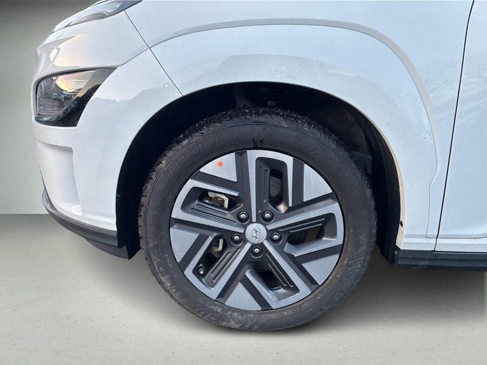 Hyundai Kona 39 EV Select 5d