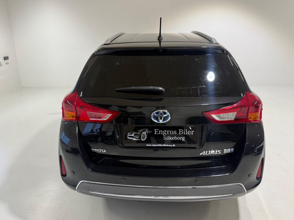 Toyota Auris 1,8 Hybrid H2 Premium Comfort CVT 5d