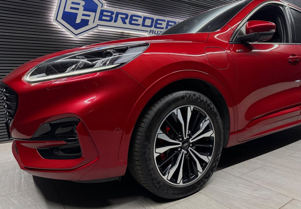 Ford Kuga 2,5 PHEV ST-Line X CVT 5d