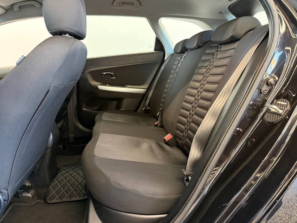 Kia Ceed 1,4 CVVT Active SW 5d