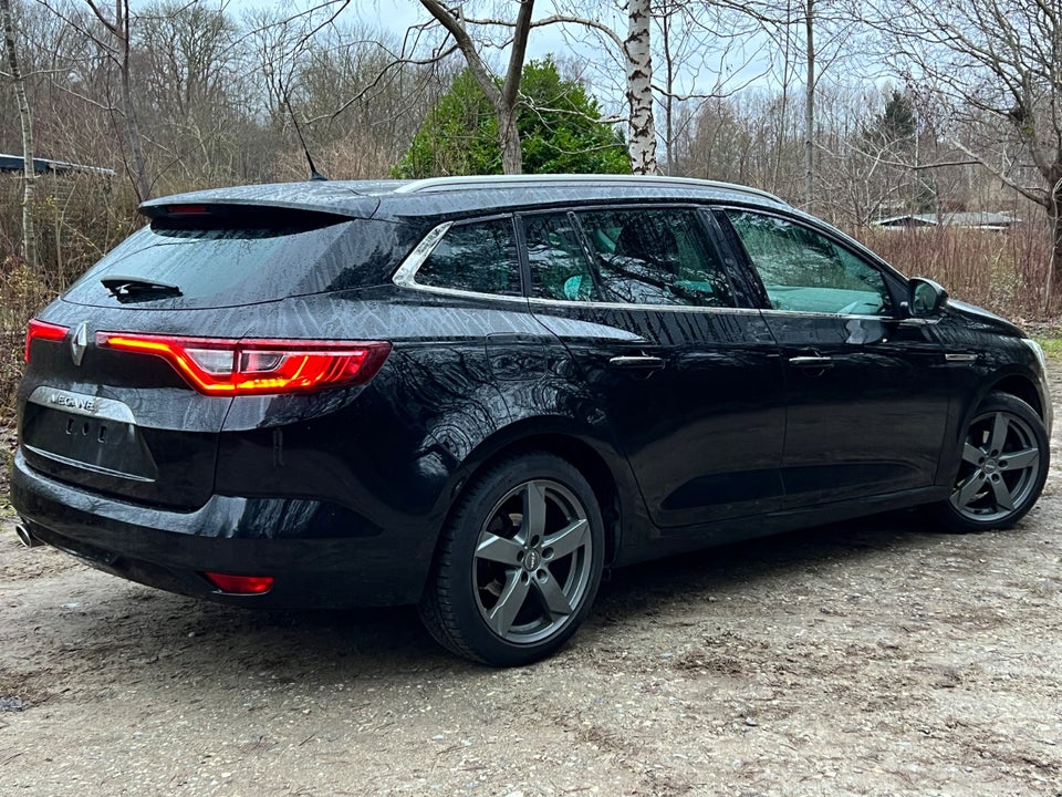 Renault Megane IV 1,3 TCe 140 Bose Edition Sport Tourer EDC 5d