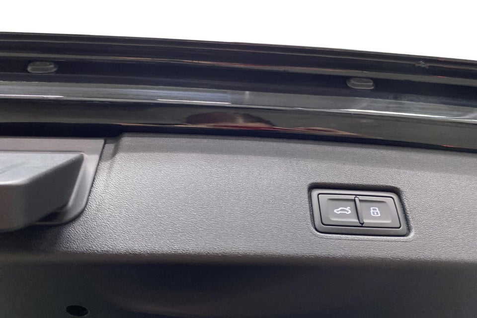 Audi Q4 e-tron 45 Progress 5d