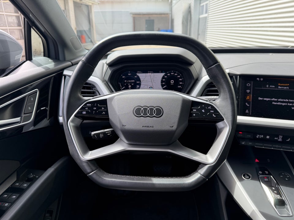 Audi Q4 e-tron 40  5d