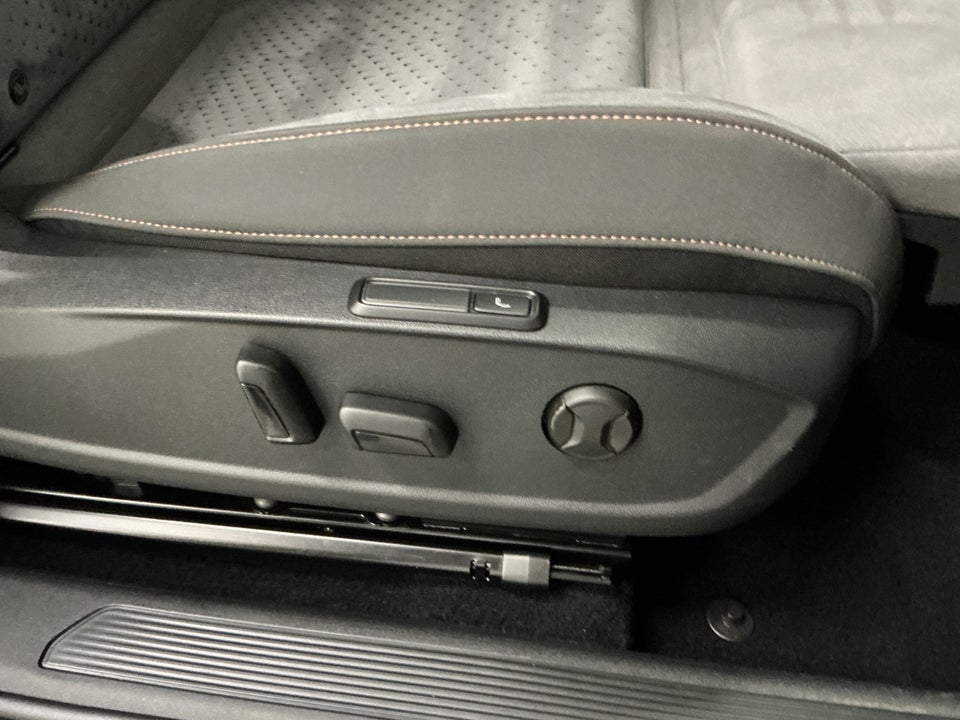 Cupra Born 77 e-Boost Dinamica 5d