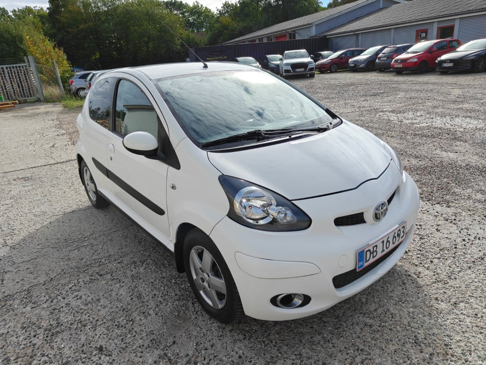 Toyota Aygo 1,0 Plus 5d
