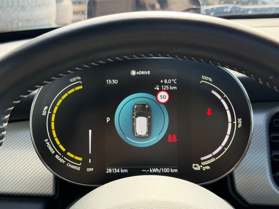 MINI Cooper SE Maximise 3d