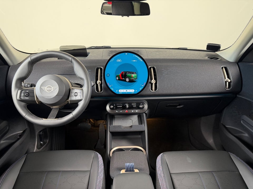 MINI Countryman E Essential Trim XS 5d