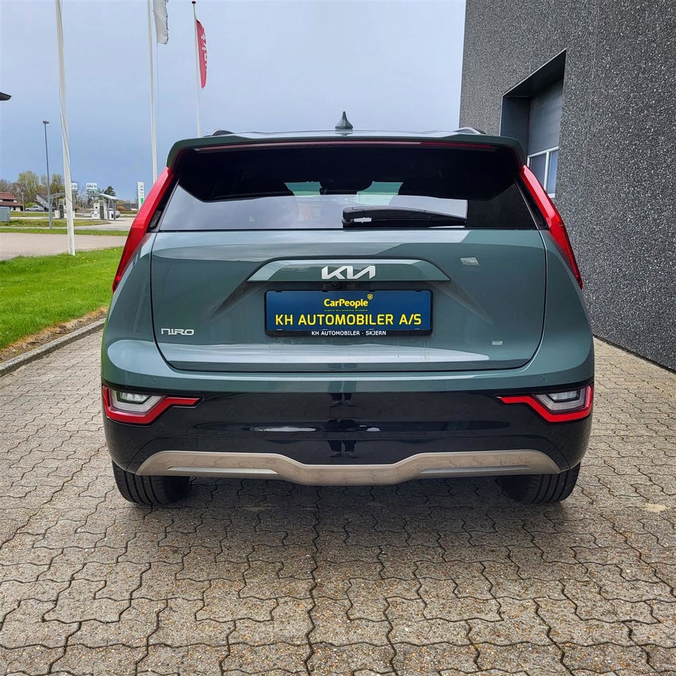 Kia Niro 64 EV Prestige 5d