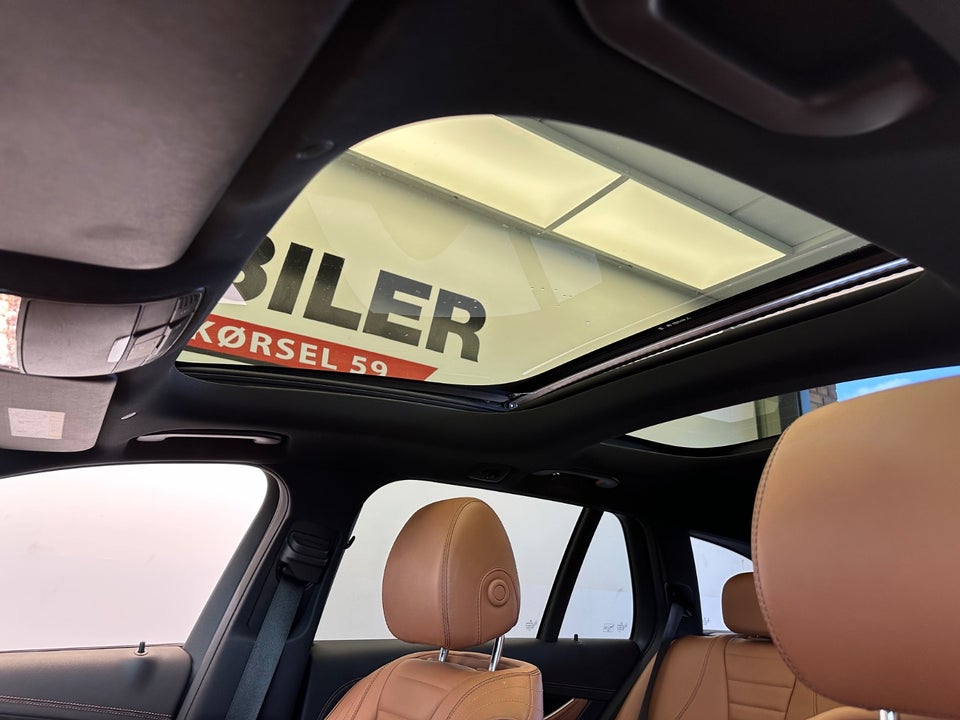 Mercedes E300 de 2,0 AMG Line stc. aut. 5d