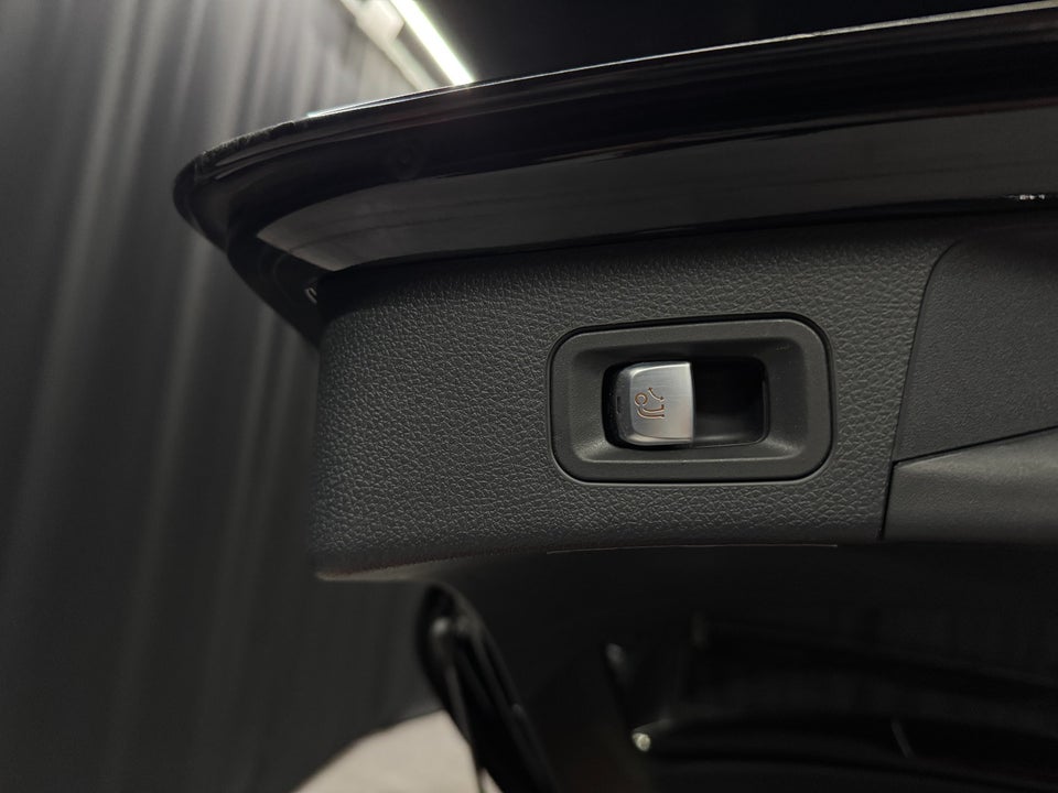 Mercedes C220 d 2,2 AMG Line stc. aut. 5d