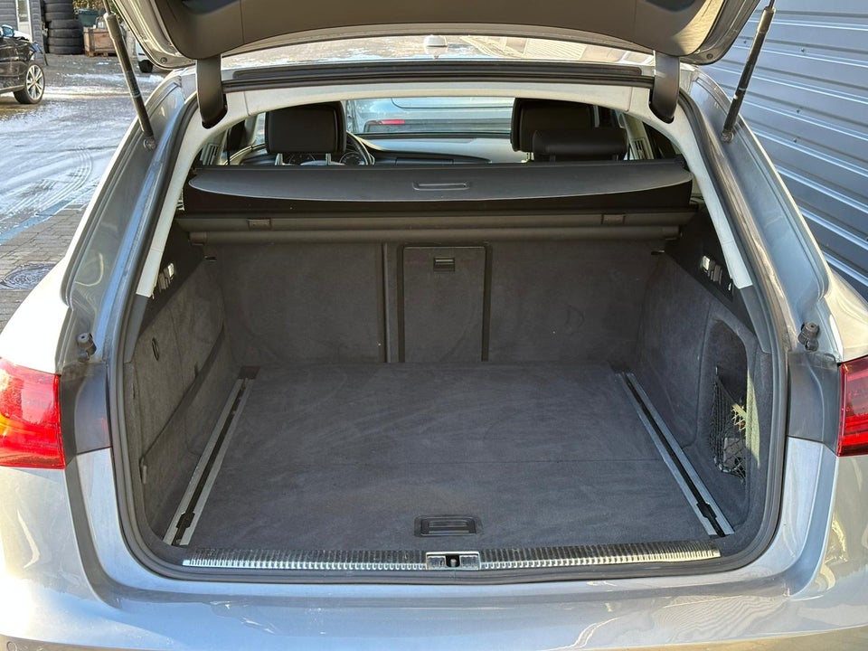 Audi A6 3,0 TDi 218 Avant S-tr. 5d