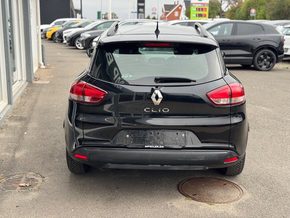 Renault Clio IV 1,2 16V Authentique Sport Tourer 5d
