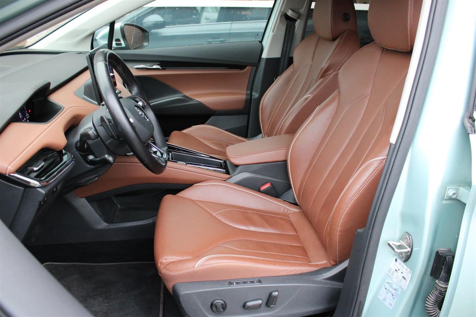 Skoda Enyaq 80 iV ecoSuite 5d