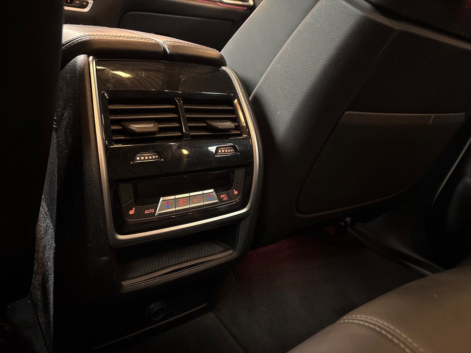 BMW X5 4,4 M50i xDrive aut. 5d