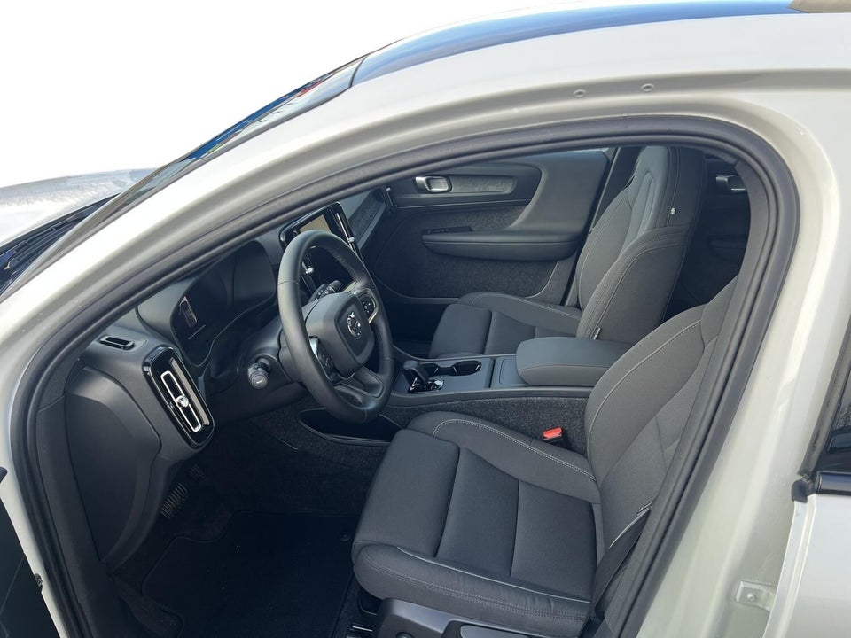 Volvo EC40 Extended Range Core 5d