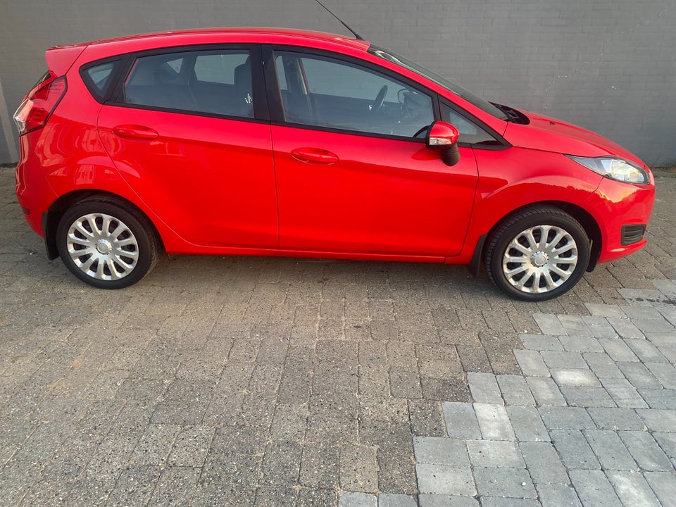 Ford Fiesta 1,0 80 Titanium 5d