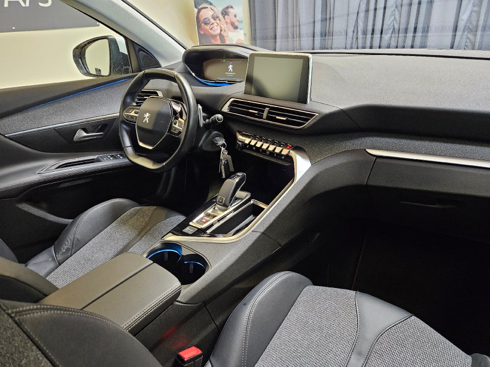 Peugeot 3008 1,2 PureTech 130 Allure EAT8 5d