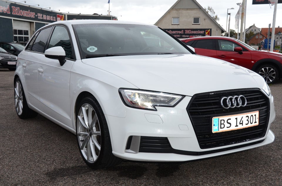 Audi A3 35 TFSi Sport Limited Sportback S-tr. 5d