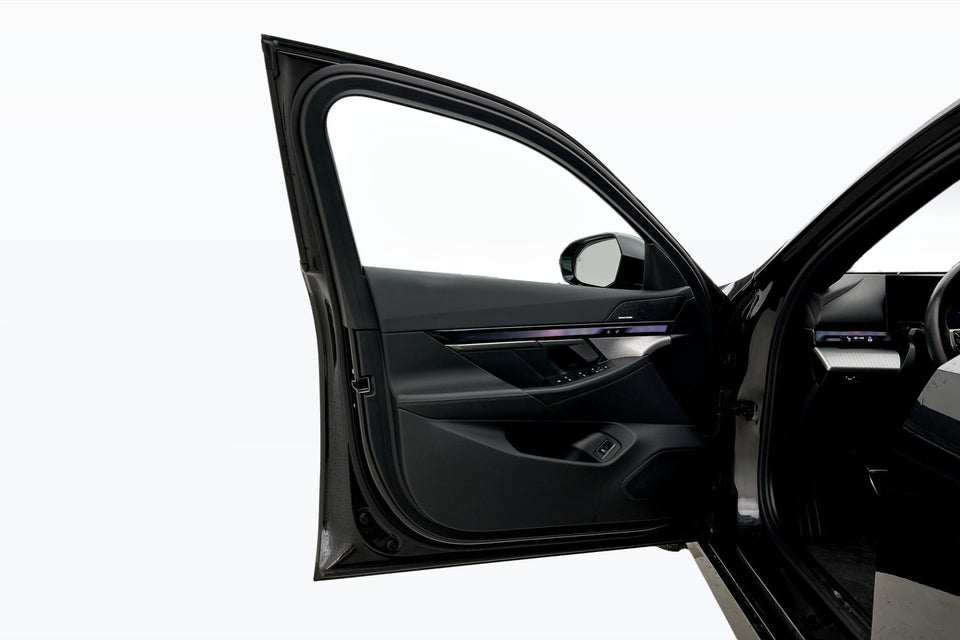 BMW i5 eDrive40 M-Sport 4d