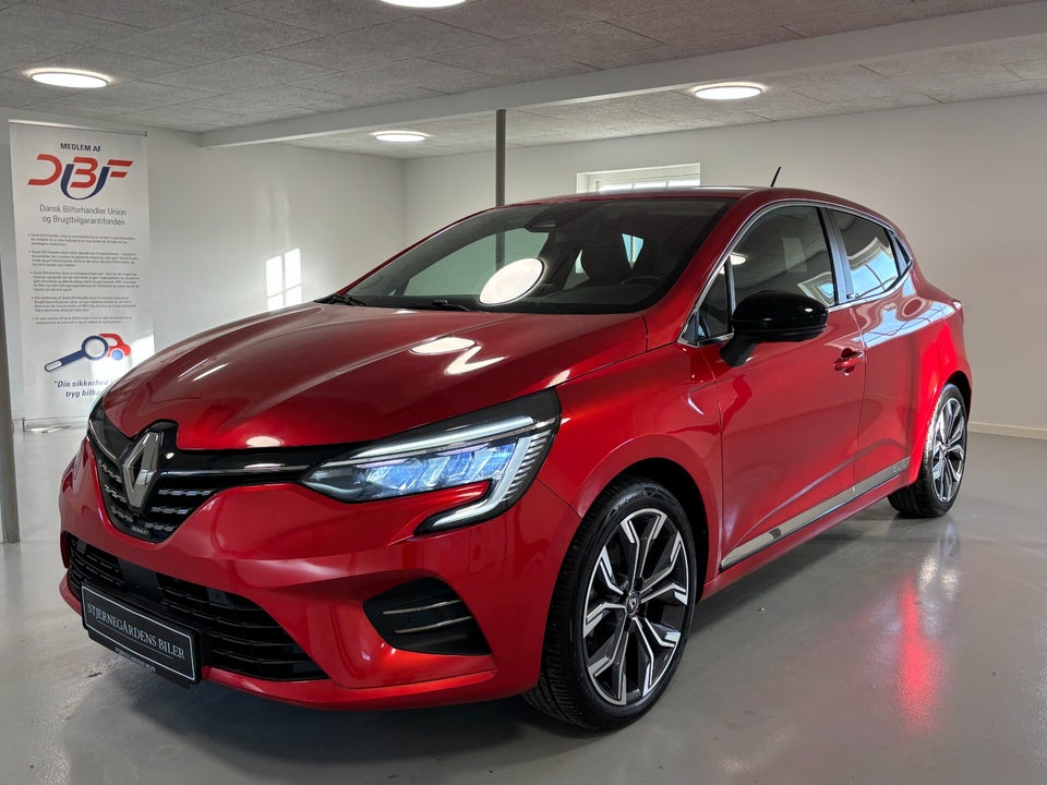 Renault Clio V 1,6 E-Tech Intens 5d