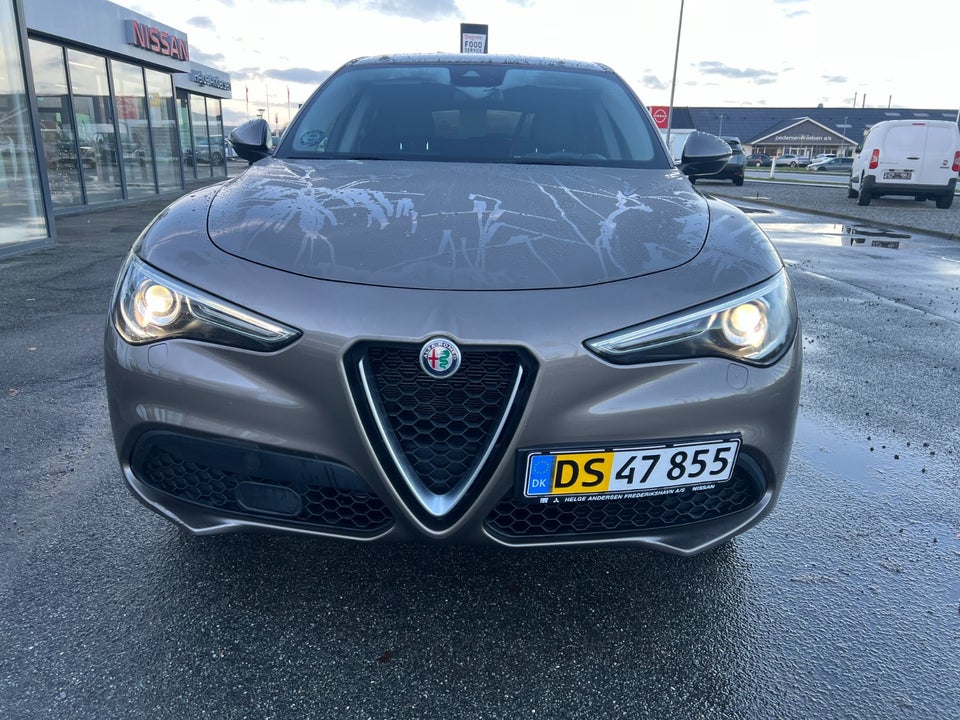 Alfa Romeo Stelvio 2,2 JTD 190 Edizione aut. Van 5d