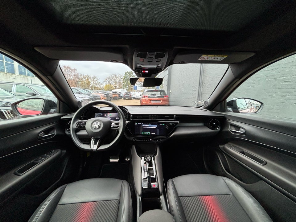 Alfa Romeo Junior Elettrica Speciale 5d