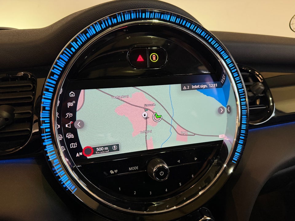 MINI Cooper SE Essential 3d