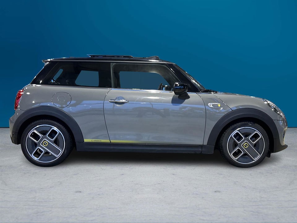 MINI Cooper SE Trim M Greenwich 3d