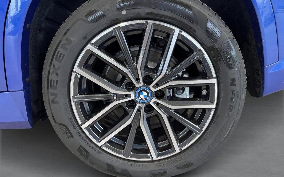 BMW iX1 eDrive20 M-Sport 5d