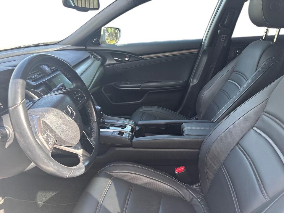 Honda Civic 1,5 VTEC Turbo Sport+ CVT 5d
