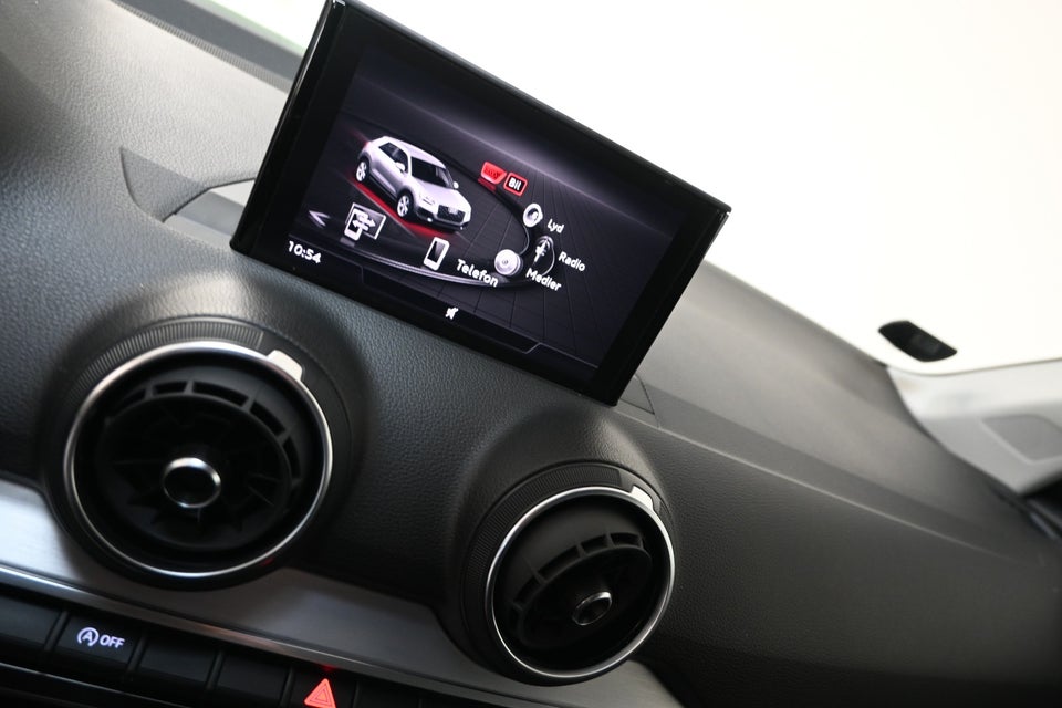 Audi Q2 35 TFSi Sport Prestige Select S-tr. 5d