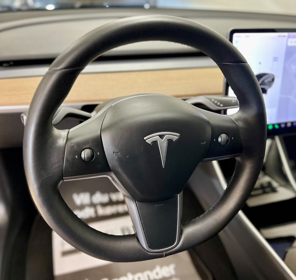 Tesla Model 3 Performance AWD 4d