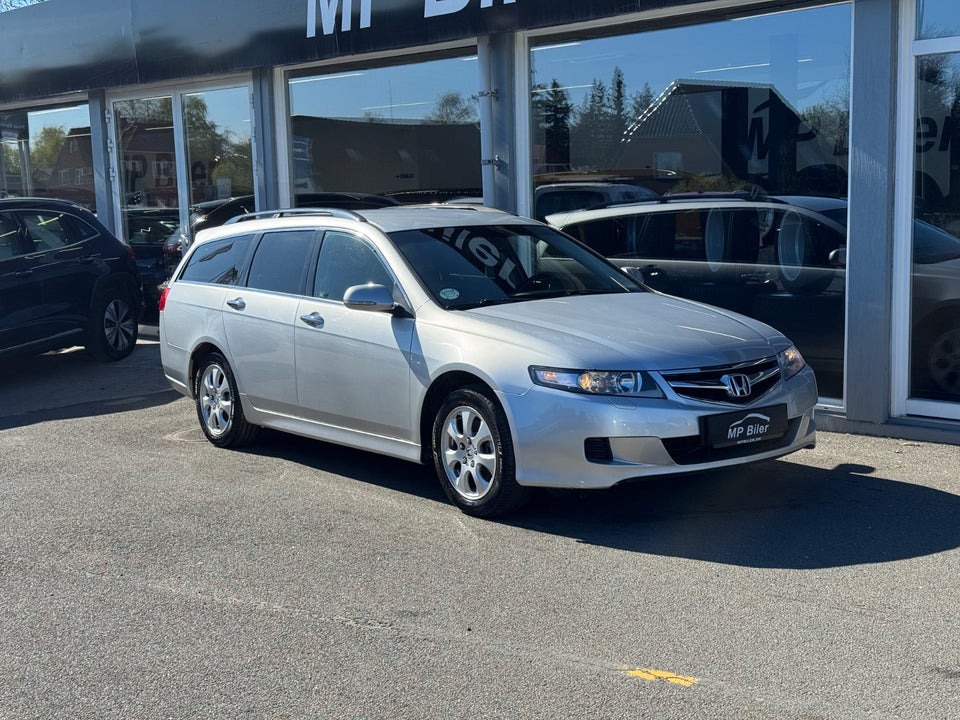 Honda Accord 2,0i Comfort Tourer 5d