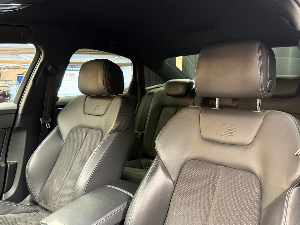 Audi A6 55 TFSi e S-line quattro S-tr. 4d