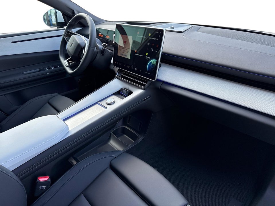 Polestar 4 Long Range AWD 5d