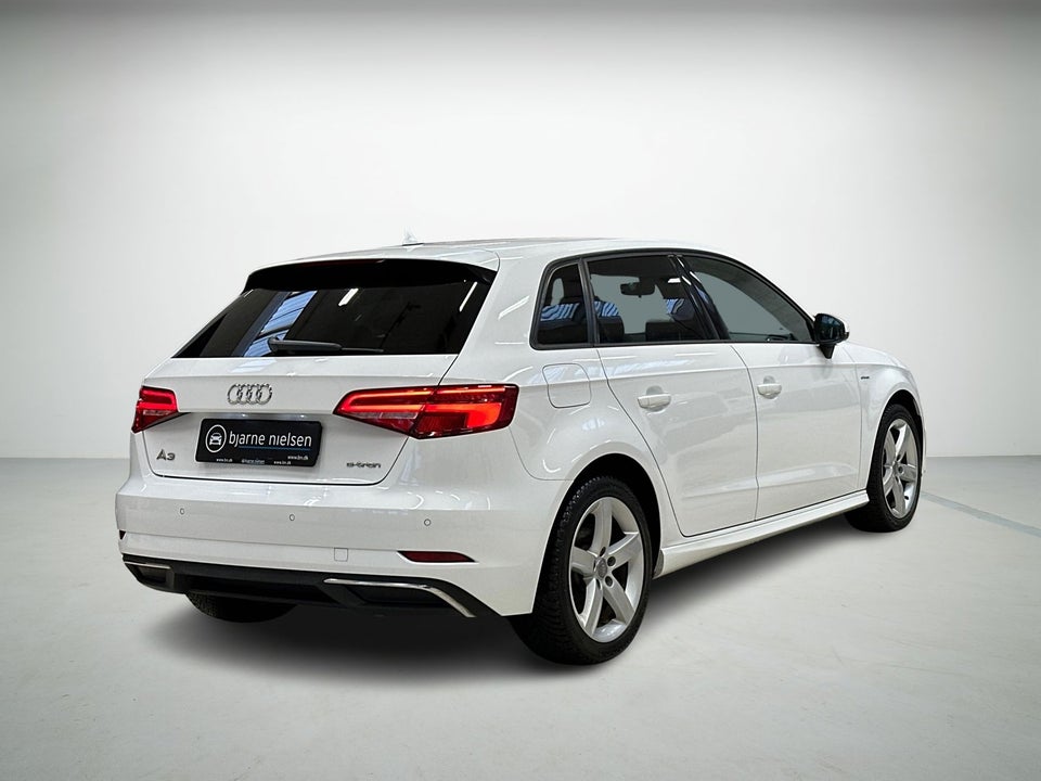 Audi A3 1,4 e-tron Sport Sportback S-tr. 5d