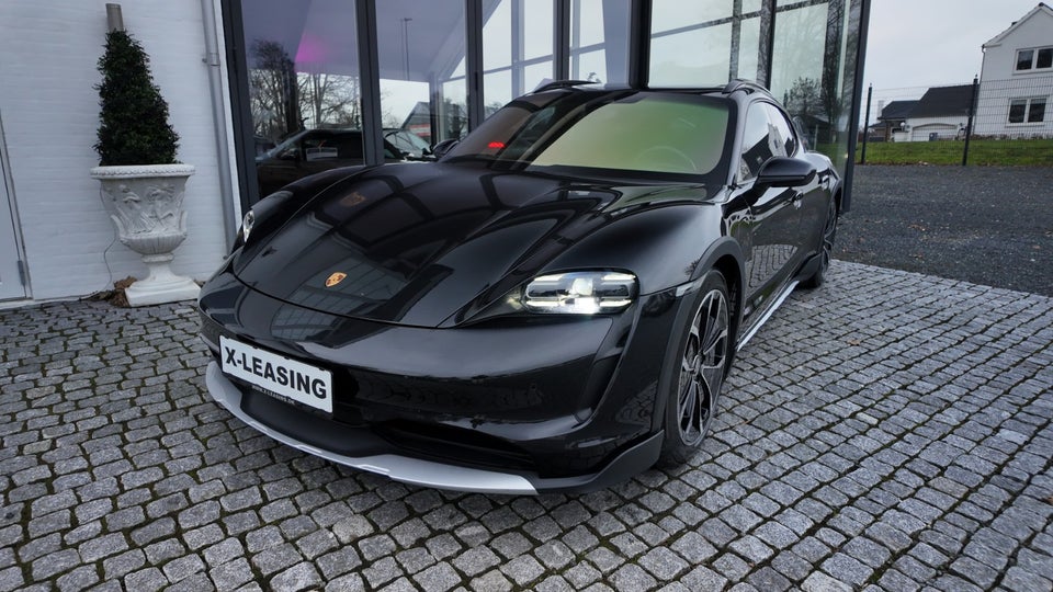 Porsche Taycan 4 Performance+ Cross Turismo 5d