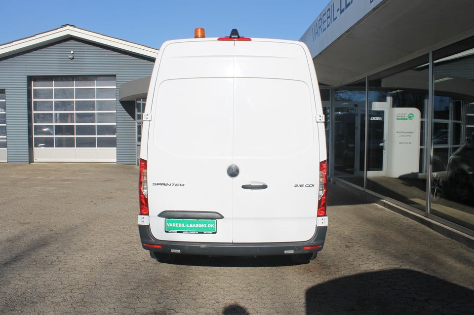 Mercedes Sprinter 316 2,2 CDi A2 Kassevogn aut. RWD
