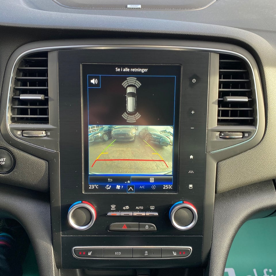 Renault Megane IV 1,3 TCe 140 Bose Edition Sport Tourer EDC 5d