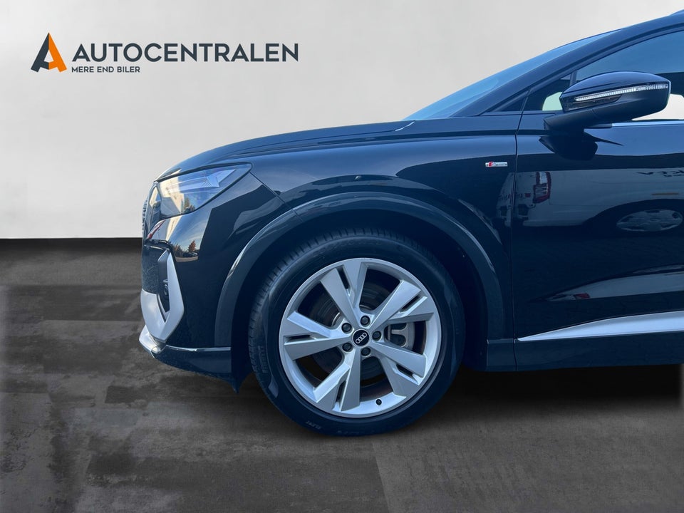 Audi Q4 e-tron 40 S-line 5d