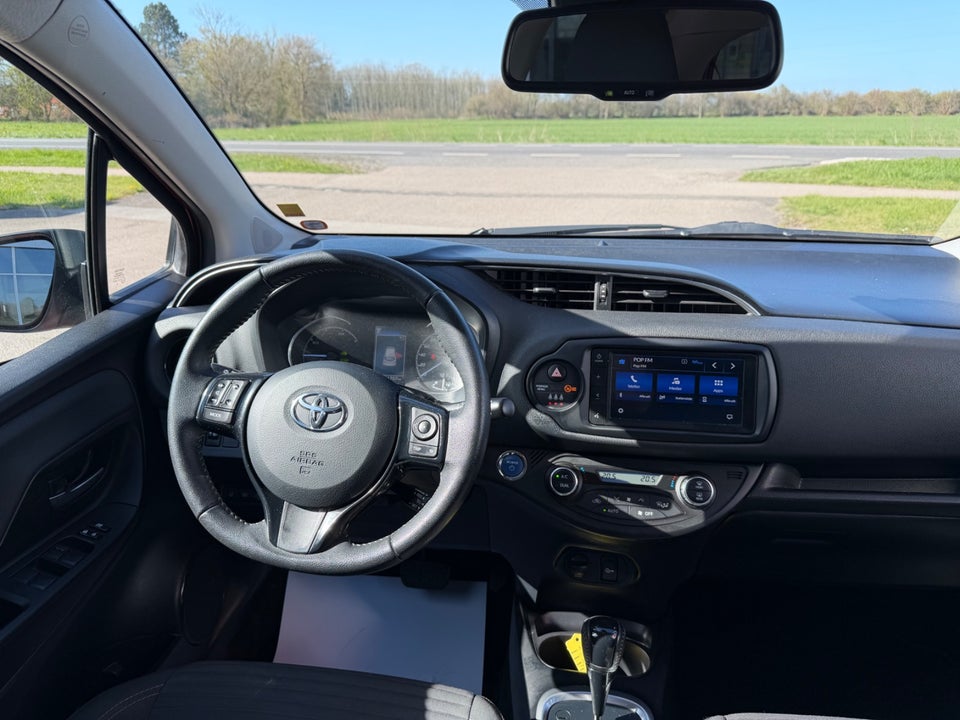 Toyota Yaris 1,5 Hybrid H3 Smart e-CVT 5d