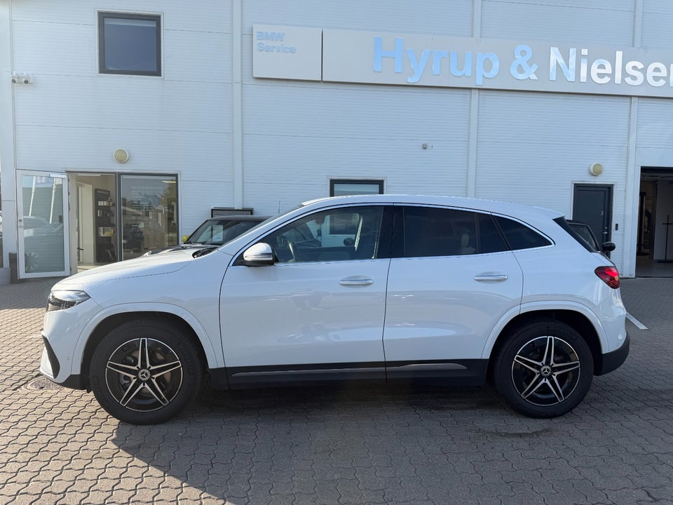 Mercedes EQA250+ AMG Line Advance Plus 5d